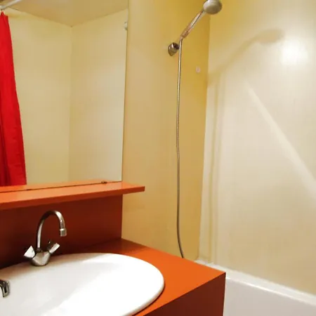 Studio 4 Pers. Skis Aux Pieds 70113 Apartment